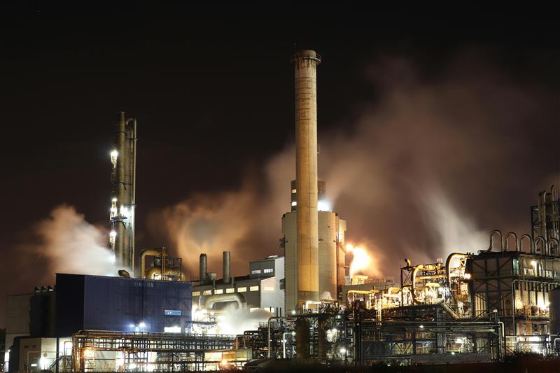 Energy optimization in manufacturing